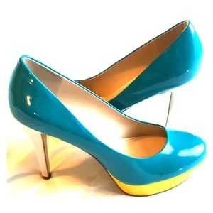 Nine west pumps! Barely worn! Size womens 8M